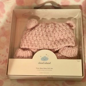 Polar bear baby gift set